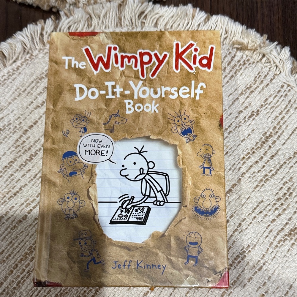 Wimpy Kid Do-It-Yourself Book - Brown